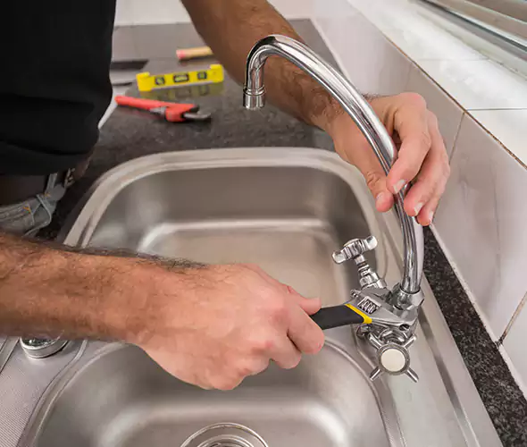 Local Experts for Faucet Repair in Cutler Bay, FL:Schedule Affordable Faucet Repair Services with Us