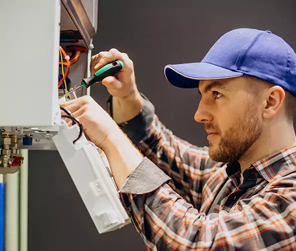 Expert Plumber for Tankless Water Heater Maintenance in Cutler Bay, FL: Schedule Professional Maintenance Services with Us